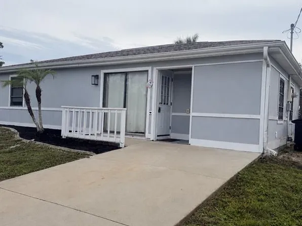 11748 Oceanspray Blvd, Englewood, FL 34224
