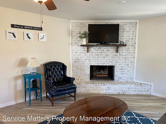 5th image of 4207 Cherry Laurel Dr