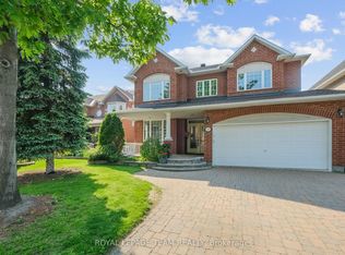 2885 Brigham Way, Ottawa, ON K1T3Y8