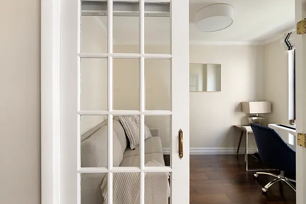 Sold by Compass | media 17