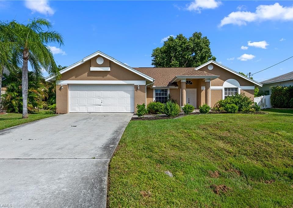 1st image of 4729 SW 24th Ave