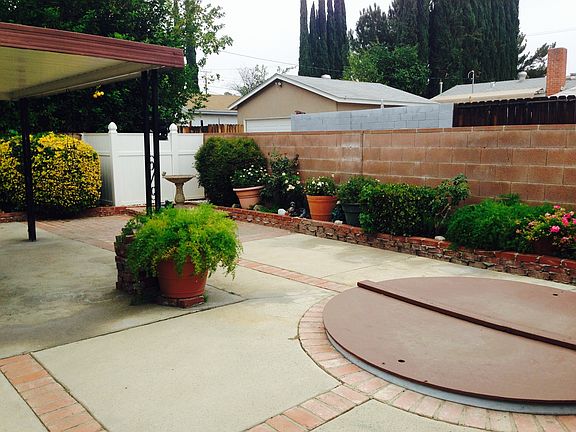 4th image of 8136 McLaren Ave