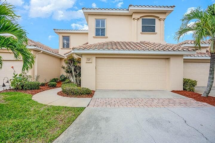 1st image of 525 Siena Ct #1