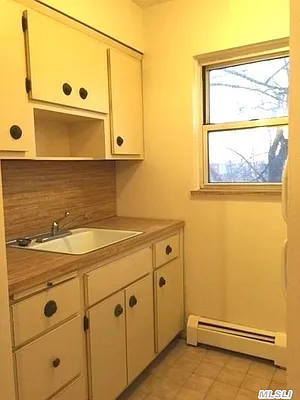 Rented by Prime Realty | media 5