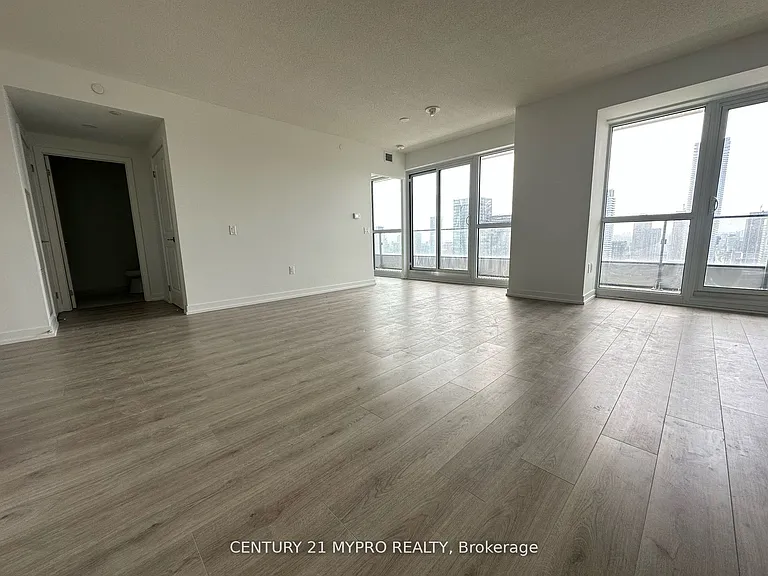 395 Bloor St E #3803 — Photo 4