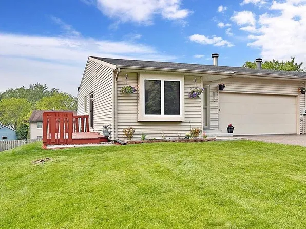 8663 Franlo Rd, Eden Prairie, MN 55344