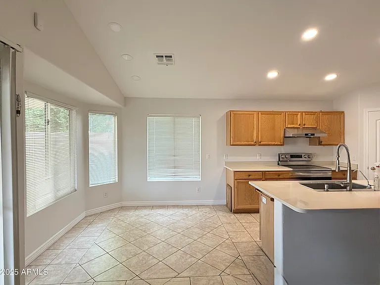 4762 W Taro Dr — Photo 6