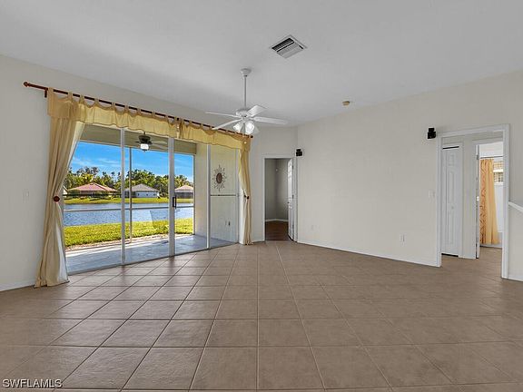 5th image of 7537 Cameron Cir