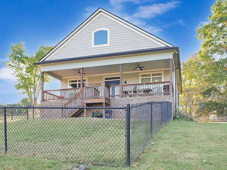 6204 Pettus Rd — Photo 24