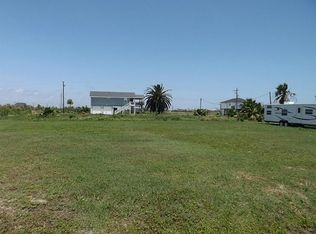 948 Meynig Dr, Crystal Beach, TX 77650
