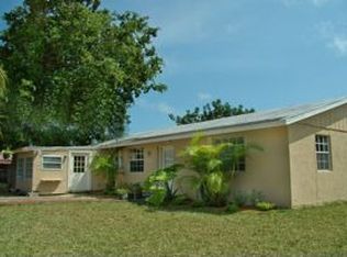 10 Madeira Dr, Key Largo, FL 33037