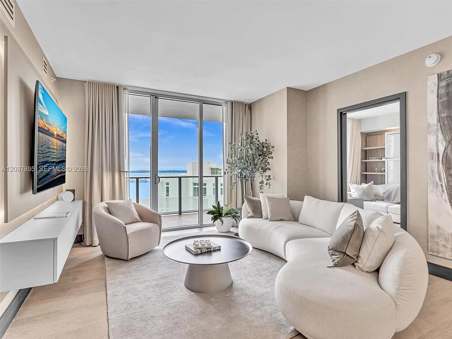 Brickellhouse Condo — Photo 2