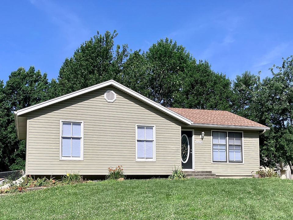 1st image of 10424 N Campbell Ct