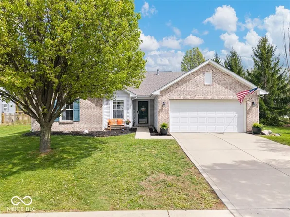 7260 Blue Ridge Dr, Noblesville, IN 46062