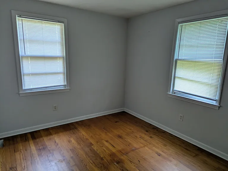 1527 Brookbank Ave #A — Photo 3