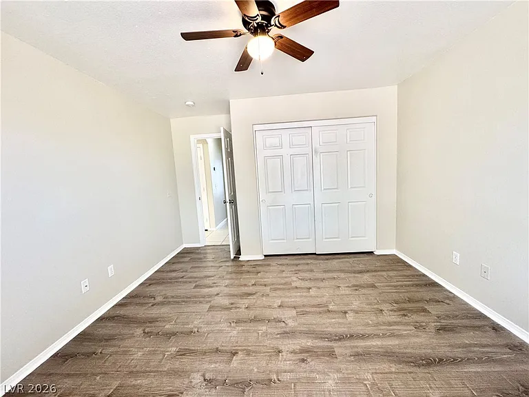2281 S Zuni Ave — Photo 13