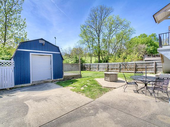 2nd image of 523 Saint Joseph Ln