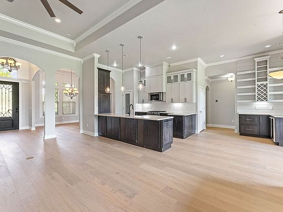 3rd image of 6522 W Hearth Falls Dr