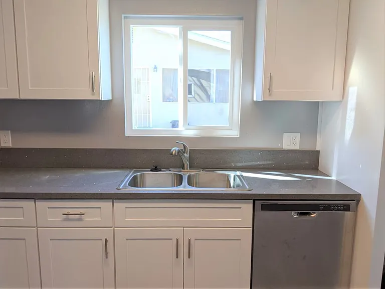 Pinnacle Lomita LLC — Photo 11