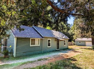 10886 Pine Hill Dr, Grass Valley, CA 95945