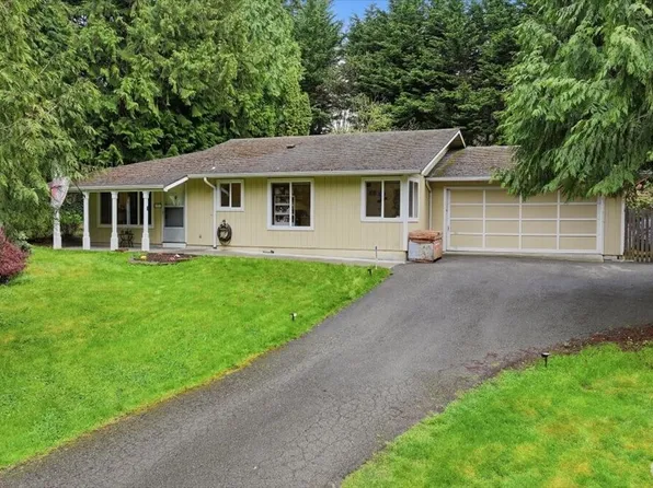 23247 35th Avenue W, Brier, WA 98036