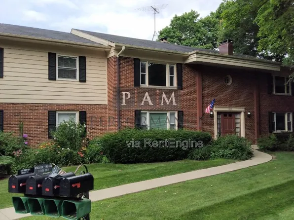 13350 W Bluemound Rd, Elm Grove, WI