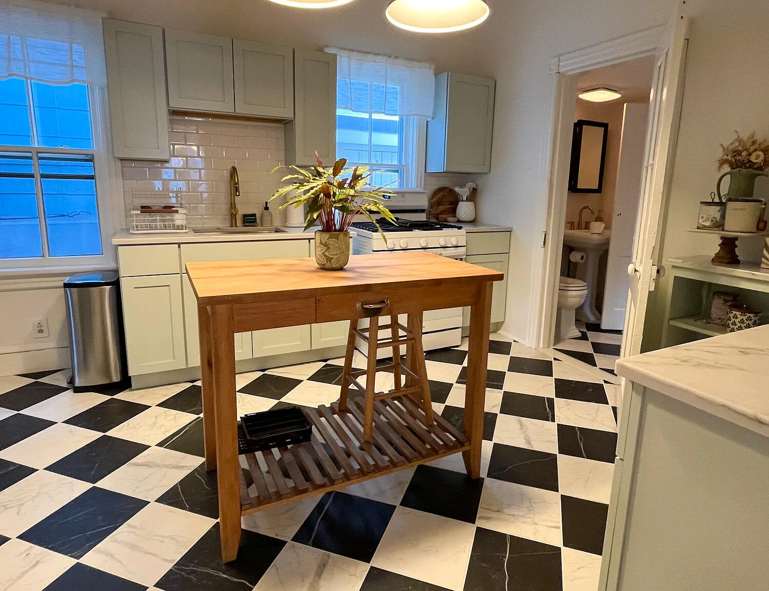 3 bed, $2,750 — Photo 4