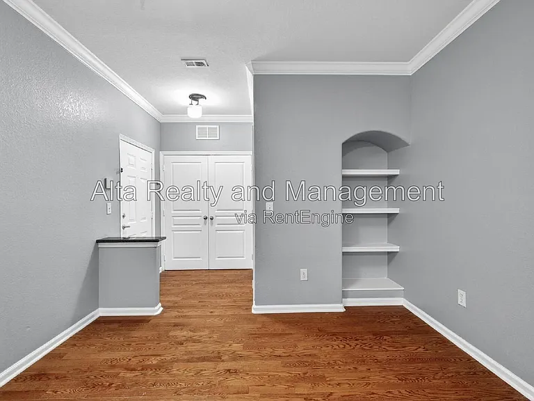 8290 Gate Pkwy #601 — Photo 10