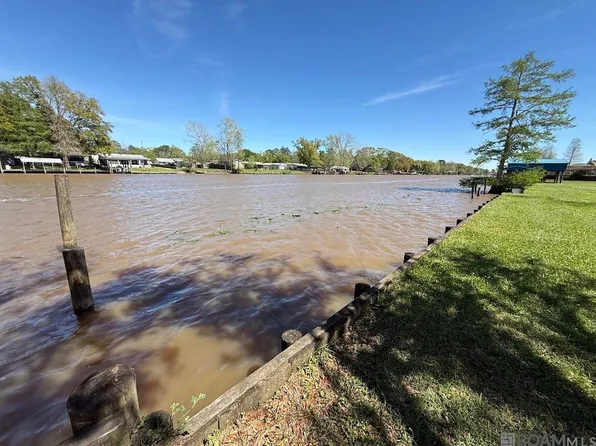 13224 Bayou Terrace Dr, Saint Amant, LA 70774