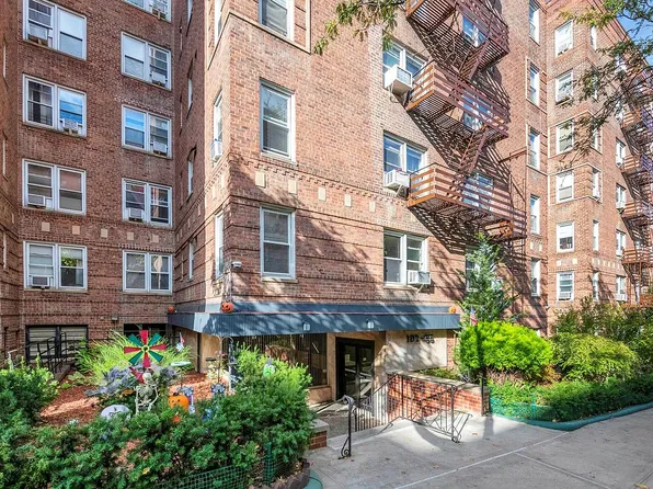102-55 67th Dr APT 4A, Forest Hills, NY 11375
