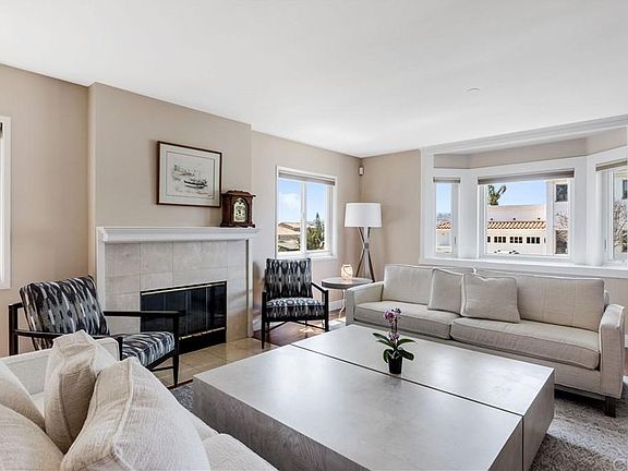 4th image of 817 Avenue C