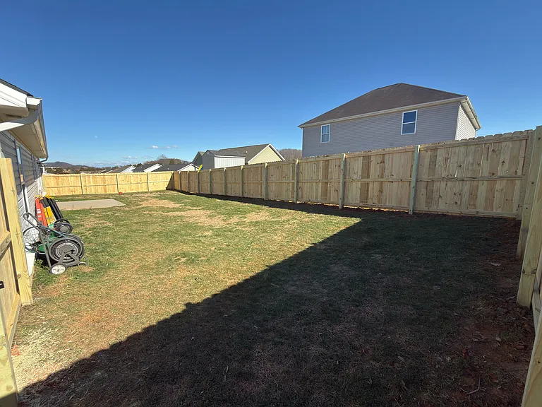 137 May Apple Dr — Photo 12