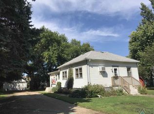 115 N Nora St, Viborg, SD 57070