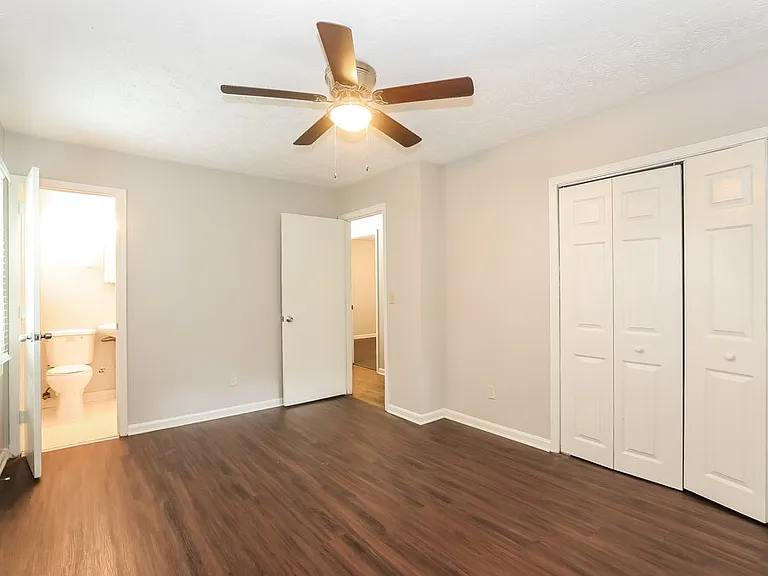 4436 Colony East Dr — Photo 13