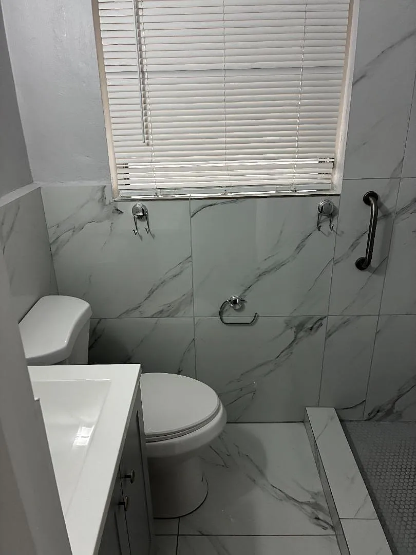 71 Esplanade Dr - 85C — Photo 1