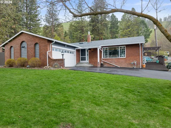 1812 Foley St, La Grande, OR 97850