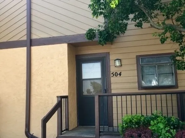 2405 S Capri St APT 504, Wichita, KS 67210