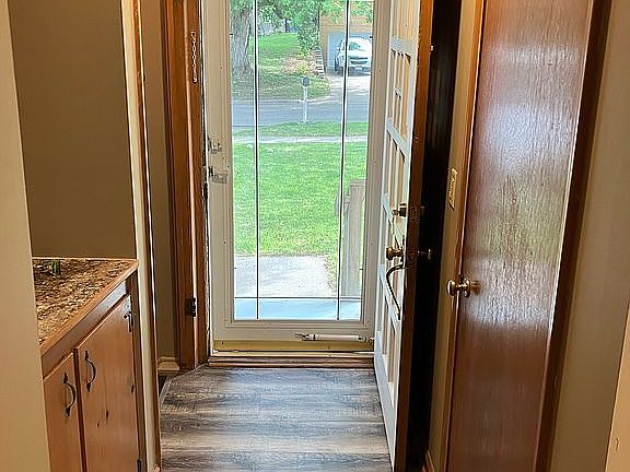 3rd image of 7545 Richmond Dr