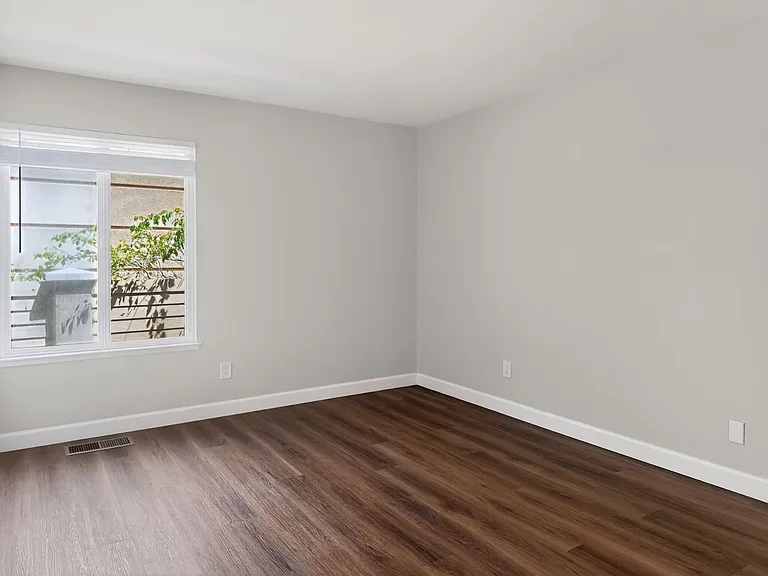 1566 Sunnyvale Ave #9 — Photo 23