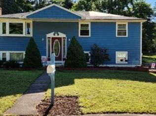 60 Wethersfield Rd, Bellingham, MA 02019