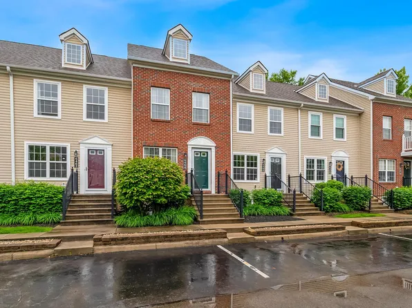 6464 Ash Rock Cir, Westerville, OH 43081