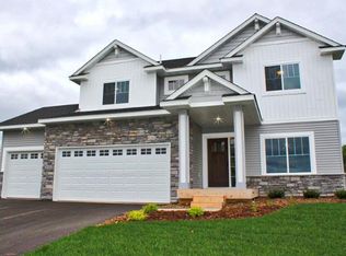 5352 Credit River Rd, Prior Lake, MN 55372