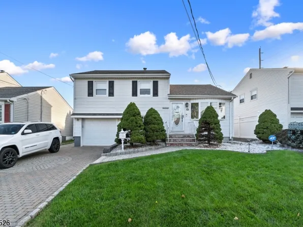 3 Halsey Pl, North Arlington Boro, NJ 07031
