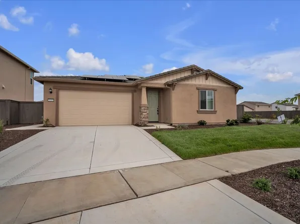 1113 Tributary Way, Plumas Lake, CA 95961