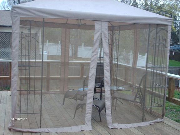 Deck & Gazebo