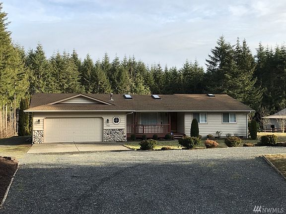 4th image of 13821 63rd Dr NW