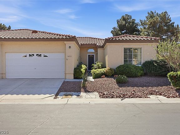 2nd image of 5433 Painted Mirage Rd