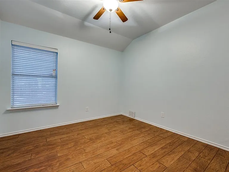 1617 Redwood Dr — Photo 21