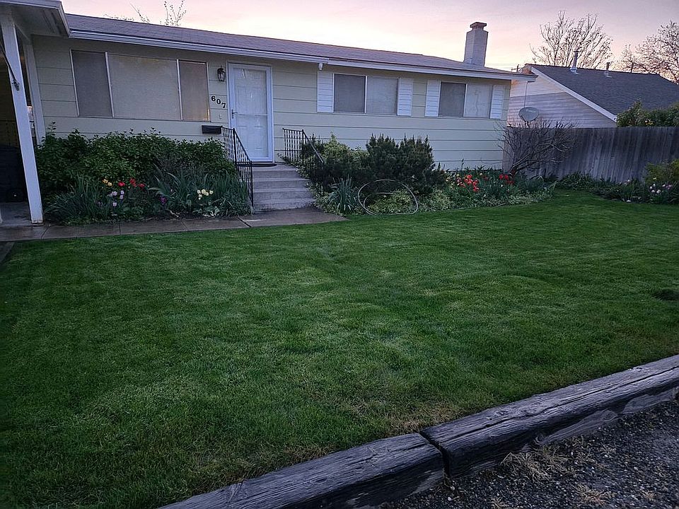 1st image of 607 N 5th St