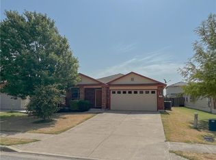 325 Altamont St, Hutto, TX 78634